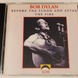 Bob Dylan: Before The Flood And After The Fire - Stud's Wax Museum, Chicago 4-26-63 + Billy Faier Show, NY, October 1962 Studio Live Concert (1CD)