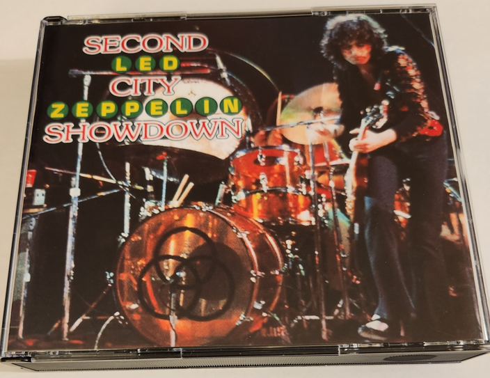 Led Zeppelin: Second City Showdown - Chicago Auditorium, Illinois, July 6, 1973 Live Concert (3CD)