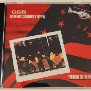 Creedence Clearwater: Midnight On The Bay Oakland Coliseum, Oakland, CA January 31, 1970 Live Concert (1CD)